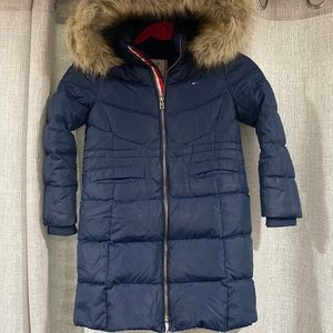 Size 7 Tommy Hilfiger down jacket. Navy Blue.